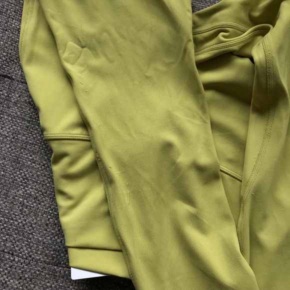 NWT lululemon Align HR Pant 25” Yellow Pear - Picture 5 of 8